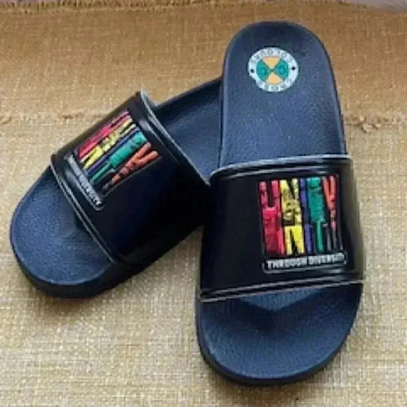 NEW Cross Colours X Unity Through Diversity Black Slides Sandals Women’s Sz 7 - Picture 1 of 8